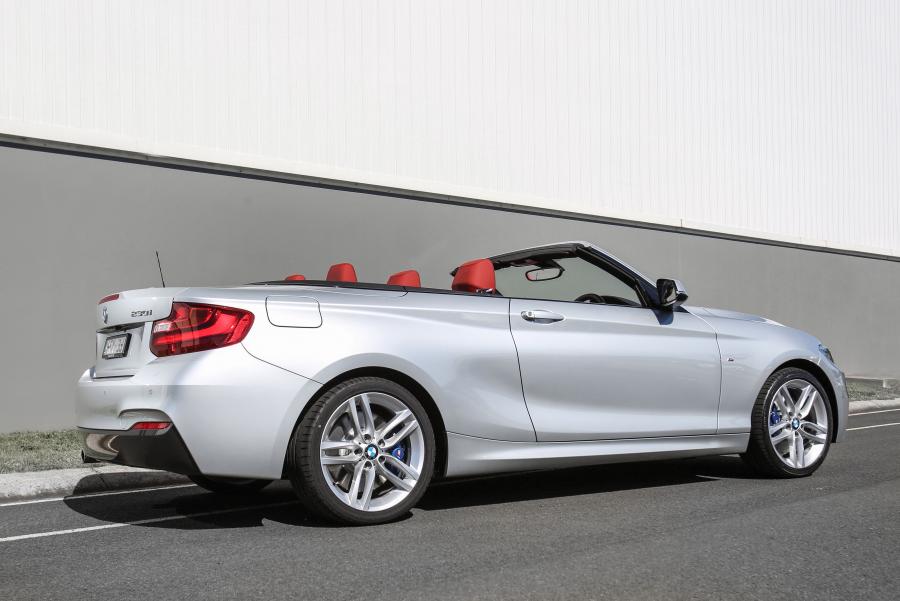  BMW M230i Convertible 2016 года  (AU) (фото 2 из 3)